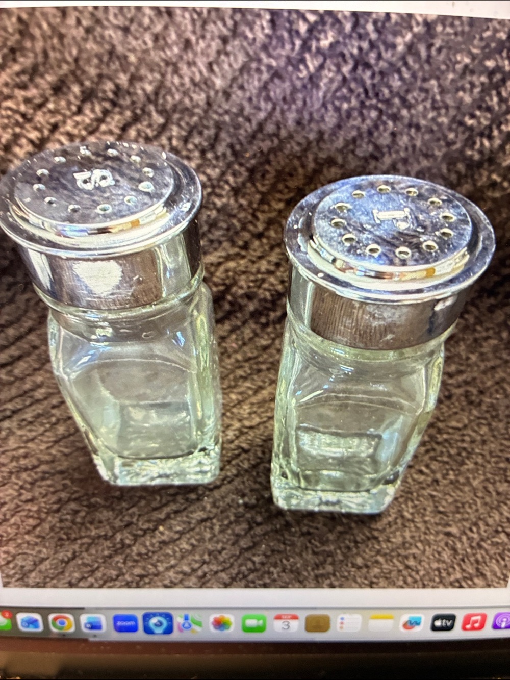 Vintage Dripcut Starline Clear Glass Salt & Pepper Shakers Silver Caps MCM USA - Picture 3 of 9